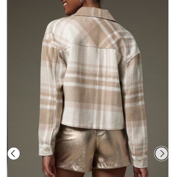 Francesca's Lydia Cropped Plaid Shacket Tan Cream Fall Winter Layering Jacket L - Picture 8 of 15